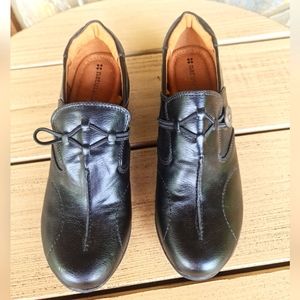 Naturalizer NWOT Slip On Loafer Side Button Tab Size 7W